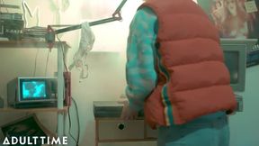 Nerdy GF gives steamy throuple scene - SD - 52:09 video - from SexPester