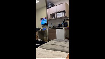 SAI PRO BLOCO DE CARNAVAL ESQUECI A PORTA ABERTA, QUANDO VOLTEI MINHA VIZINHA ESTAVA NA CAMA ME ESPERANDO QUERENDO TRANSAR - KTAL - HD - 19:49 video - from XVideosRed