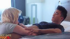 Damn! Hot Pinoy Jock Fucks Hooker For Funsies - HD - 8:00 video - from Ooxxx