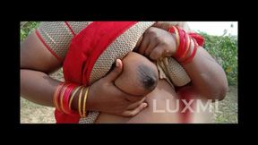 Red Saree Outdoor Dare - Boobs Show Outdoor - HD - 7:21 video - from FapHouse