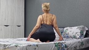 Mature Blonde Amateur Wife Enjoys Sex After Walk - 4K - 5:12 video - from xHamster