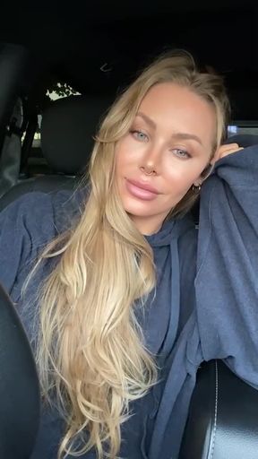 Amateur GF takes advantage of her boyfriend being away and enjoys a night full o - HD - 0:07 video - from Boinkz