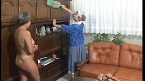 Die Grannys in einer Staffel und den jungen Hengsten - HD - 55:51 video - from xHamster
