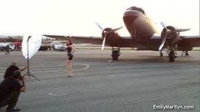 Emily Marilyn behind the scenes photoshoot - HD - 0:56 video - from XVideos