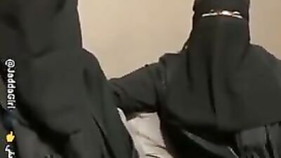 Saudi Maha - 32:10 video - from MomVids