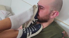Foot worship, part 1, by Veronica Lins and Slave mude, FULL HD - HD - 6:13 video - from Clips4sale