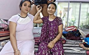 Bengali Bhabhi's First Threesome with Zomato Delivery Boy - SD - 17:45 video - from FapHouse