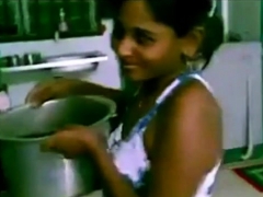 Sexo en la cocina INDIA - 6:29 video - from DrTuber