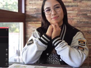 I HAD AN ORGASM IN A PUBLIC RESTAURANT WITH MY LUSH DILDO - HD - 13:48 video - from Dafreeporn