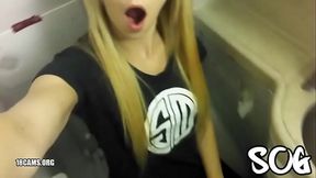 Blonde Public Masturbating Airplane Bathroom Real Amateur - HD - 7:42 video - from XVideos