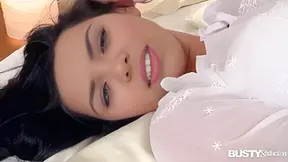Kira Queen - Glamour Sex Goddess Finger Bangs Her Pink In Busty Glamour Porn 20 Min - HD - 8:00 video - from PornUse