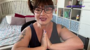 Streamer gets bigger boobs- Nerdy Streamer Roxanne Miller makes you cum with breast expansion fantasy, roleplay and growth fetish 4K - 4K - 14:00 video - from Clips4sale