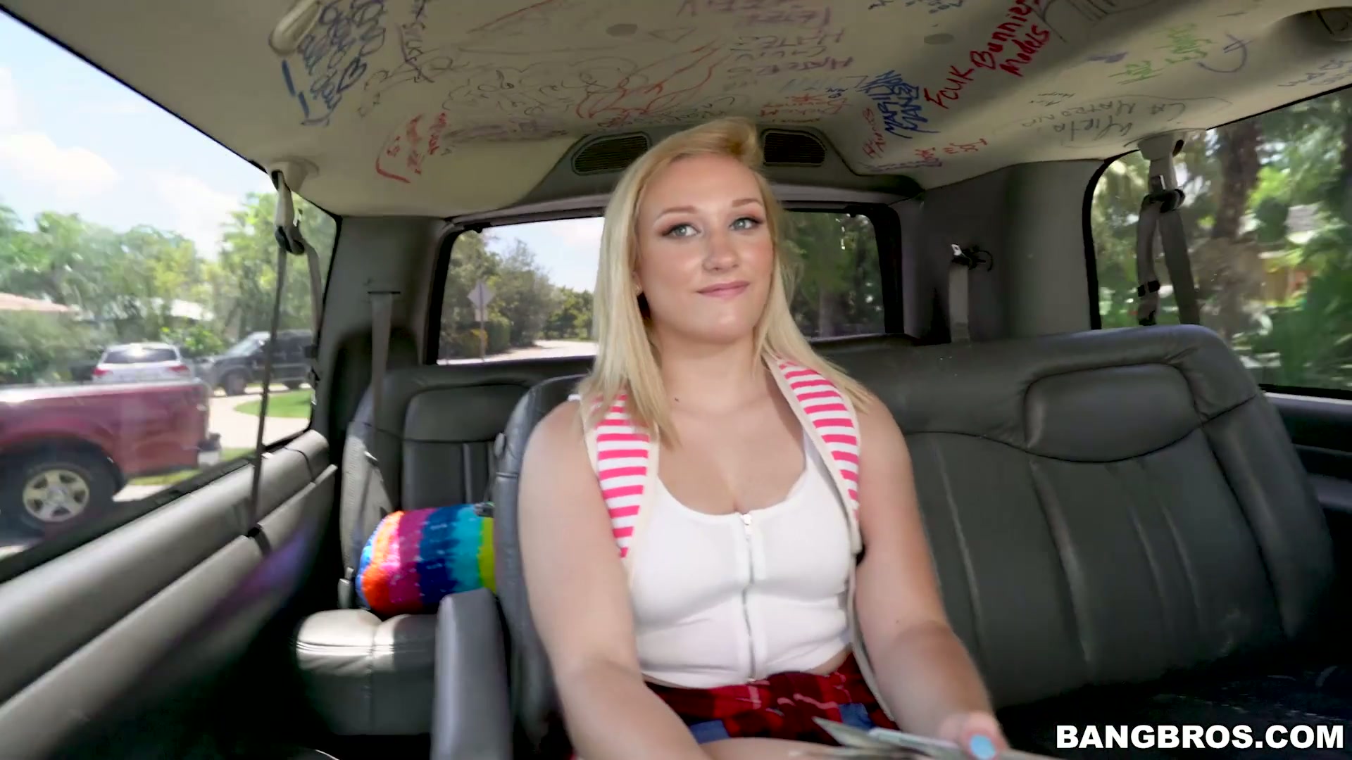 Curvy college teen Daisy Lynne fucks for cash in a bangbus - 10:01 video - from Fapality
