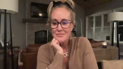 Granny Brandi Love Livestream - 44:58 video - featuring Brandi Love - from Eporner