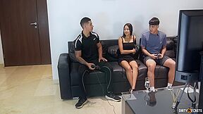 I Fuck Emma Anturin Who Is My Stepbrother Leo Wilds Girlfriend And I Come Inside Her While He Is Bringing Food - HD - 7:59 video - featuring Emma Anturin - from Porn-Latina
