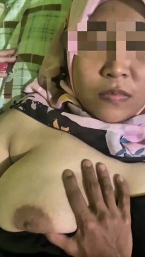 a chubby girl - HD - 5:23 video - from xHamster