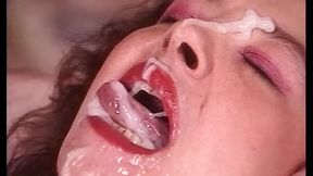 Behaarte deutsche milfs lutschen gerne den saft aus - HD - 89:04 video - from xHamster