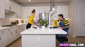 Step son finds out step mom is into anal - SD - 7:55 video - from Lujuriax
