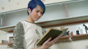 Gerade 18: Nachhilee In Sachen Liebe - HD - 111:00 video - from AEBN