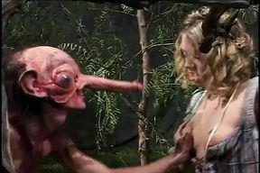 Various Artist - Whore Of The Rings 2 - 16:53 video - from xHamster