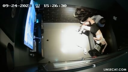 Untitled - 78:11 video - from Eporner