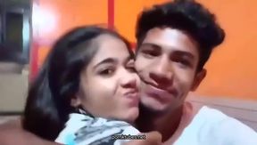 Bangladeshi student taar virgin gudh fatanor porn video taar South Indian boyfriend er shaathe - 2:11 video - from Xmishti