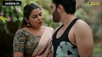 Saloni Bhabhi Ke Sath Sex Golu Ne Pela - Yorgelis - 20:23 video - from Eporner