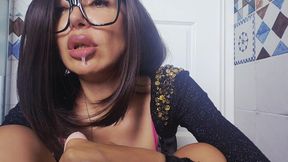 After the deepthroat with a lot of spit, I pour pee on myself - HD - 7:11 video - from xHamster