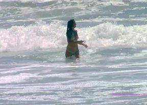 Nude Beach Day - HD - 33:00 video - from SofieMariexxx