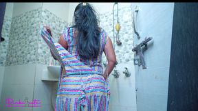 Desi Mms-indian Stepmom Bathing- Stepson Secretly Shoots Nude Bathing Video of His Stepmom. - 10:10 video - from FapHouse
