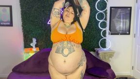 POV Full Body BBW Strip Lotion Rub - 9:00 video - featuring Reiinapop - from Clips4sale