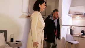 Ein fairen Deal mit der Marklerin gemacht - HD - 9:04 video - from xHamster