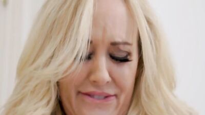 Brandi Love - Fuck The Delivery Guy (Lucas Frost) - HD - 26:09 video - featuring Brandi Love - from MomVids