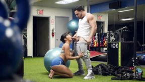 ”Gym Fiend PUA Caught in Action w Buxxom Ho” - SD - 7:57 video - from Rainblow