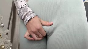 this sexy girl shows off her camel hoof pussy in tight pants - HD - 10:09 video - from xHamster