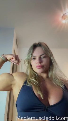 Buffed and a kink for being called muscle mommy - HD - 2:05 video - from xHamster