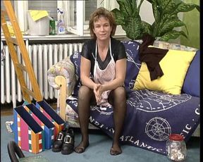 2 Hausfrauen Privat ( 1xriesen Kitzler) - 2 Housewives Private (1x Huge Clit) - 87:11 video - from FapHouse