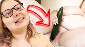 18 yo Fat teen stretches her pussy with big cucumber - HD - 25:03 video - from xHamster