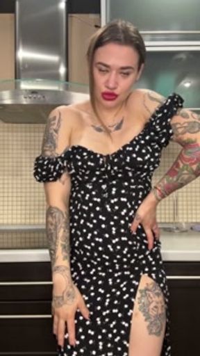 I masturbate with my fingers in the kitchen while my brother went to the bathroom - HD - 3:41 video - from Pornzona