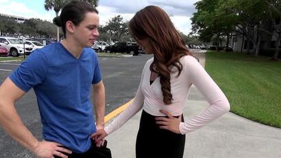 Getting the job she wants - HD - 9:00 video - from Faperoni