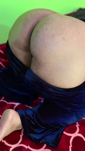Egyptian Big Ass Beautiful Hot Stepsister Open Her Huge Booty Just Then Her Stepbrother Enter Her Room & Fuck Her Big Ass - HD - 0:40 video - from FapHouse
