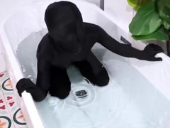 Wet zentai breathplay - 25:39 video - from Nuvid