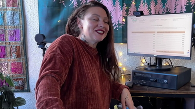 Accidentally slipped my penis into stepsisters hairy MILF pussy - HD - 17:47 video - from its.PORN