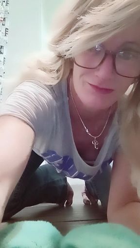 Selling Neighbor My Slippers - HD - 4:03 video - from xHamster